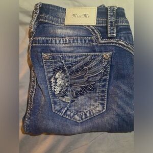 Miss Me jeans / distressed curvy bootcut / size 29